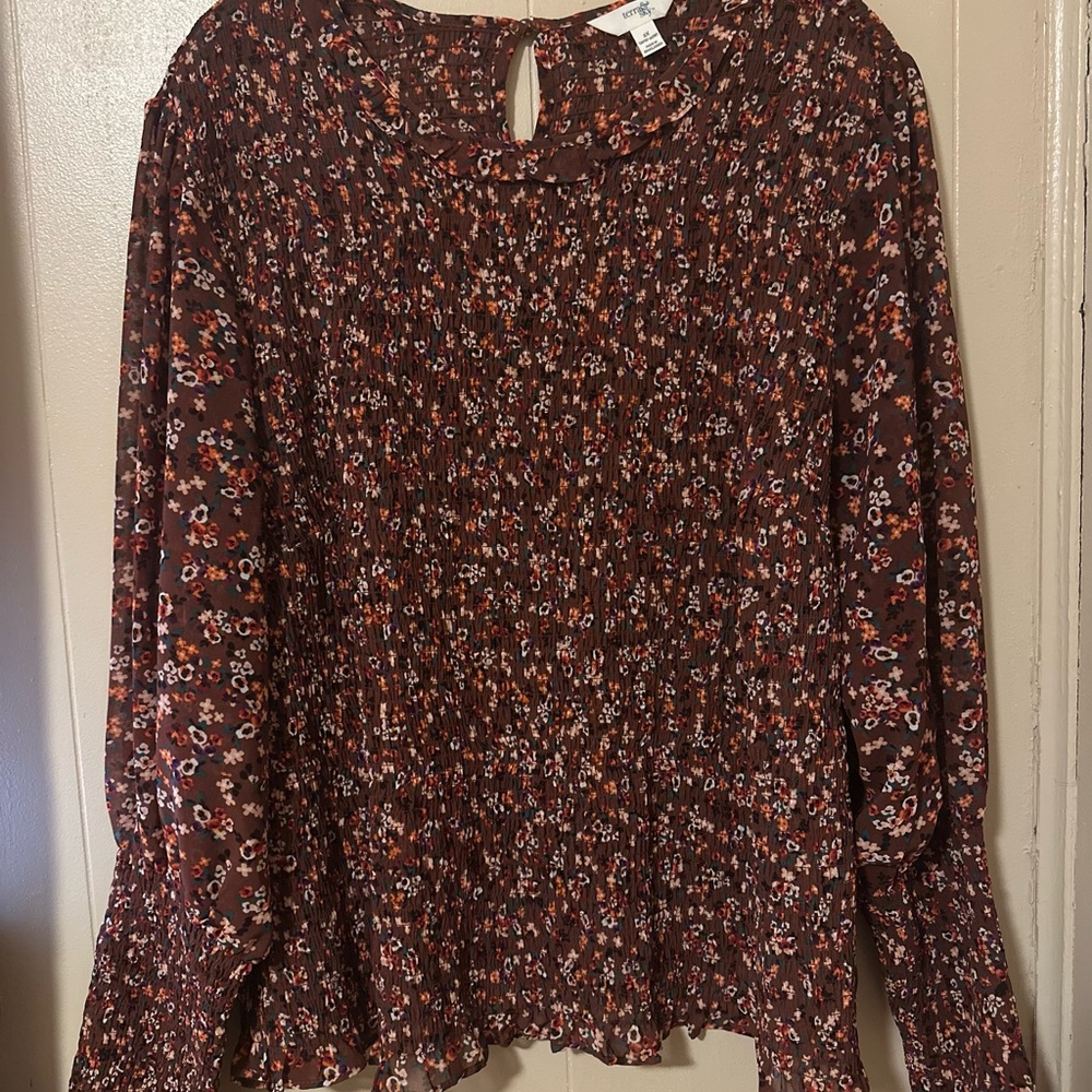 Terra & Sky Floral Print Women's Top - Maroon Shirred